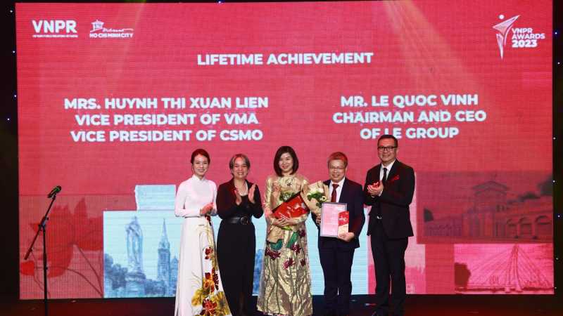 Những cá nhân, thương hiệu đình đám nào được vinh danh tại Lễ trao giải VNPR Awards 2023?