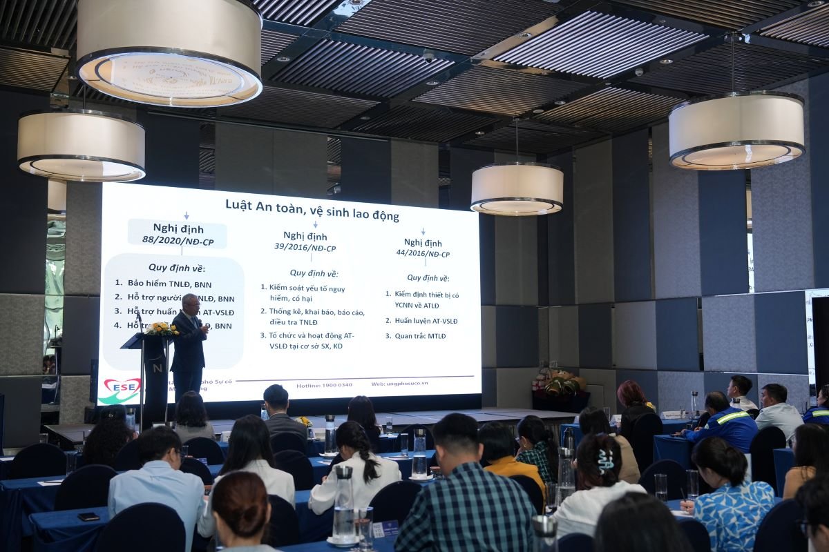 NESTLÉ và PRO Việt Nam tổ chức Chương trình Tập huấn về an toàn vệ sinh lao động trong hoạt động thu gom, tái chế rác thải